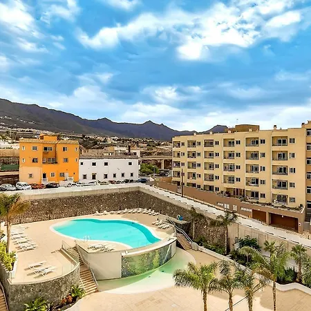 Ocean Garden With Seaview. *